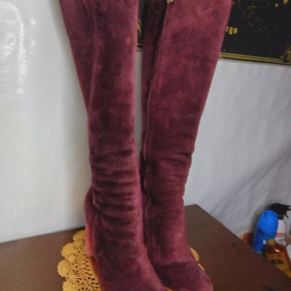 Knee High boots - Picture 2 of 2